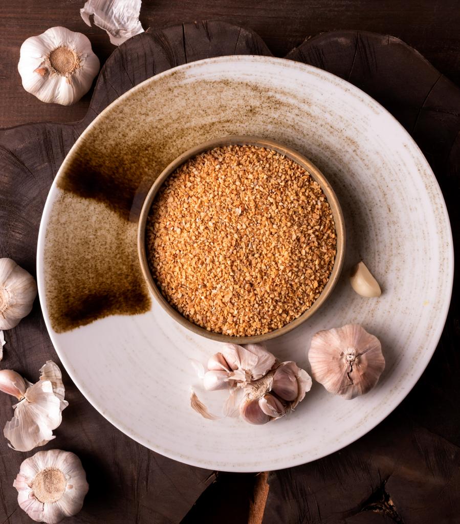 100g  Minced dried garlic